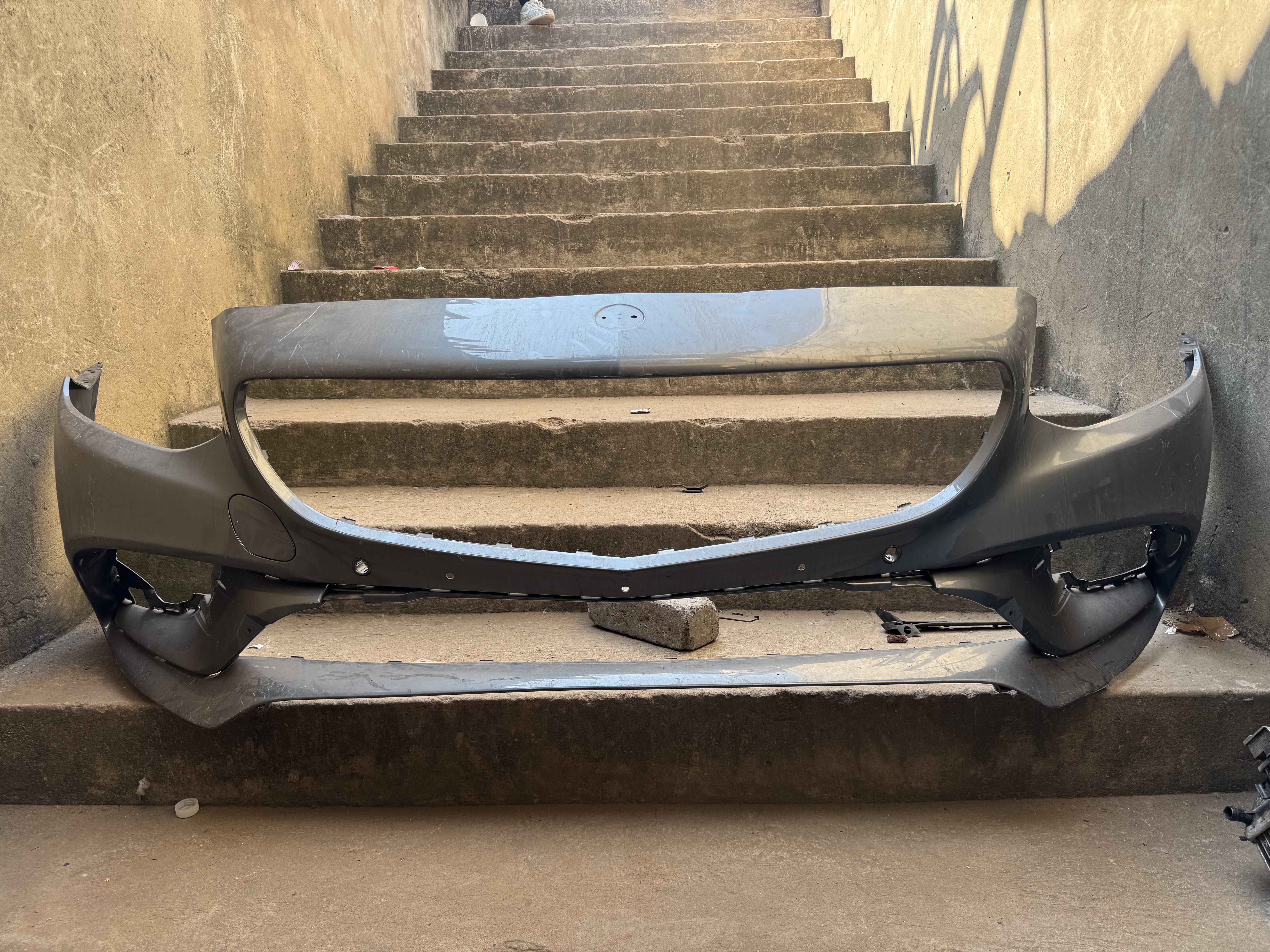 Mercedes-Benz E-Class (W213) pre-facelift Front bumper